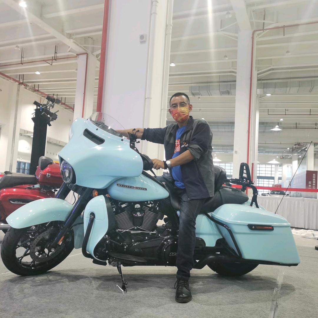 越峥嵘—越从容