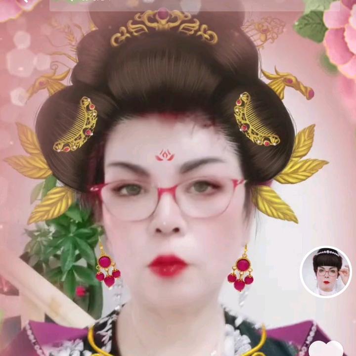 王仁花的孙子叫多多孙女叫兰兰