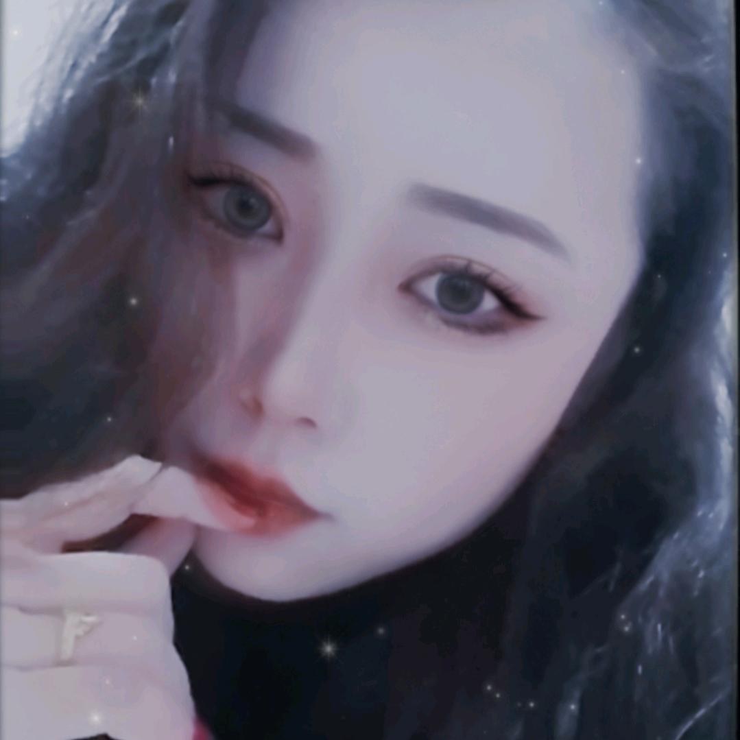 ╭(╯㐓㤅╰)╮