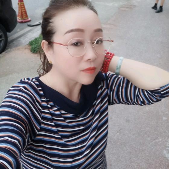 李怡秋