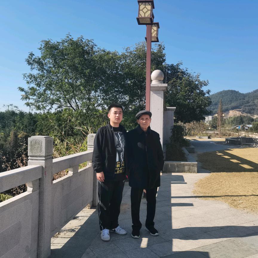 凤溪家庭农场。水产养殖