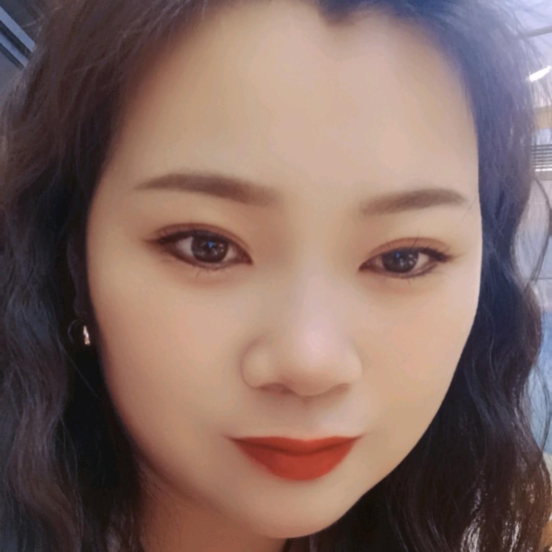 晴姐炸串爱上米线