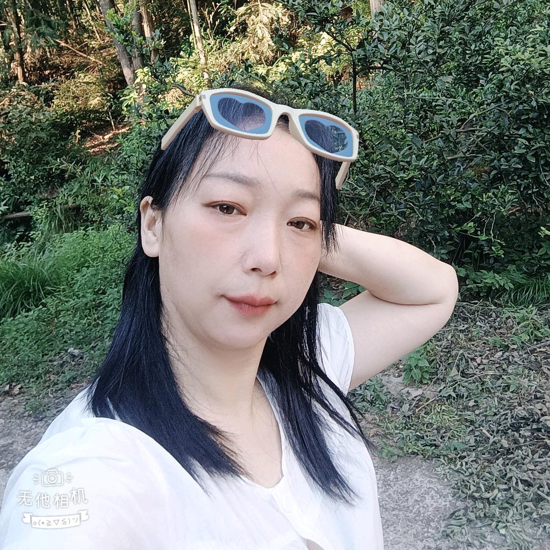 慧慧（三个孩子的妈）