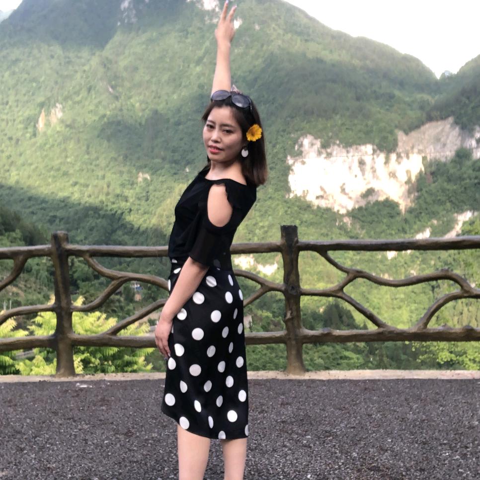 夏式美业(巴人广场店)官方号