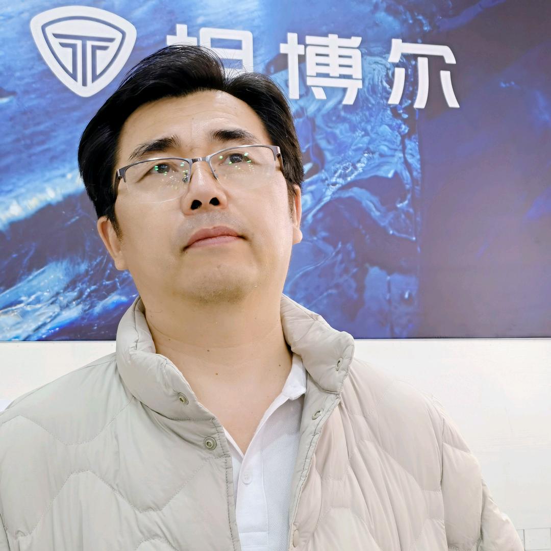 宝哥，灵宝加工羽绒被