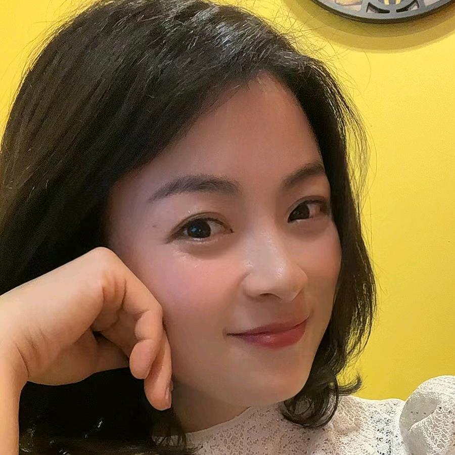 素颜肌轻疗肤运营中心霞霞