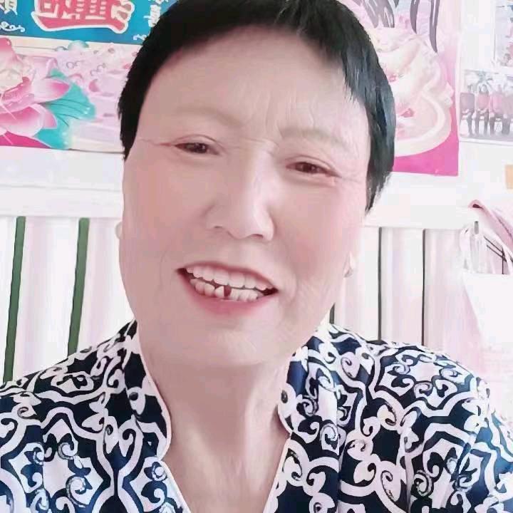 玫瑰花瓣 下午5：20开播