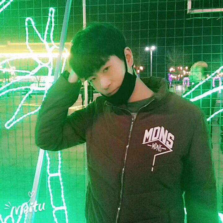 努力的小苗同学