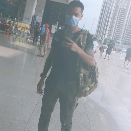 不会钓鱼不会摄影📷