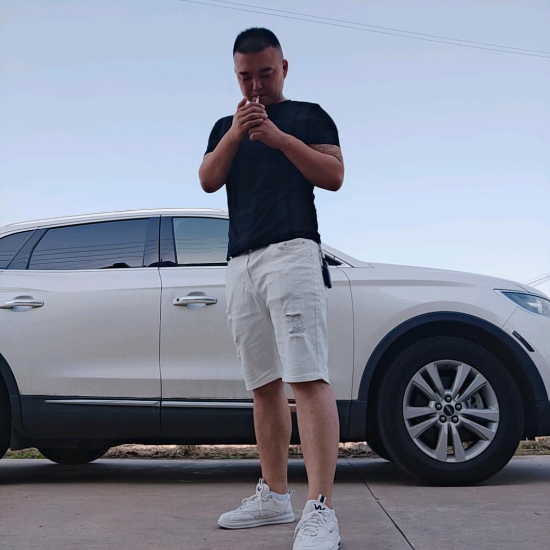 এ᭄ꦿ꯭靳先生꧔ꦿএ᭄