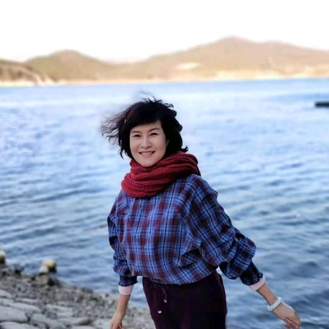 主播怡锦