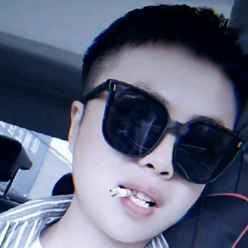 叫我小仝