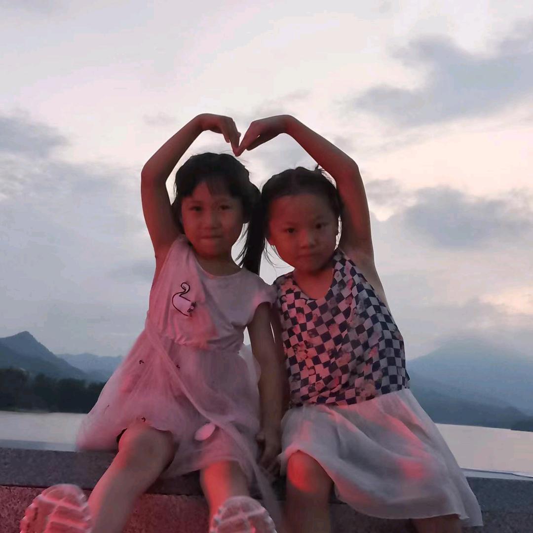 辉哥💑