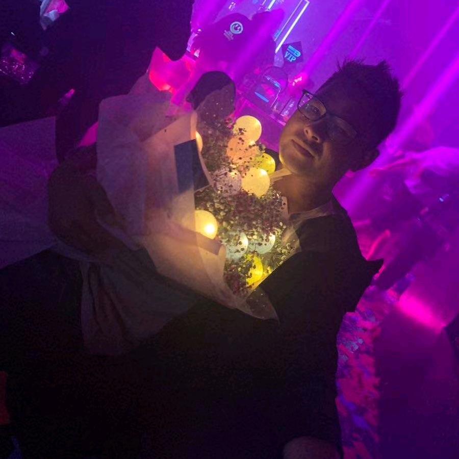 ༺ཌༀൢ饕༒餮ൢༀད༻