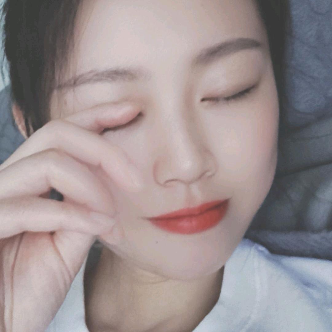 回眸一笑