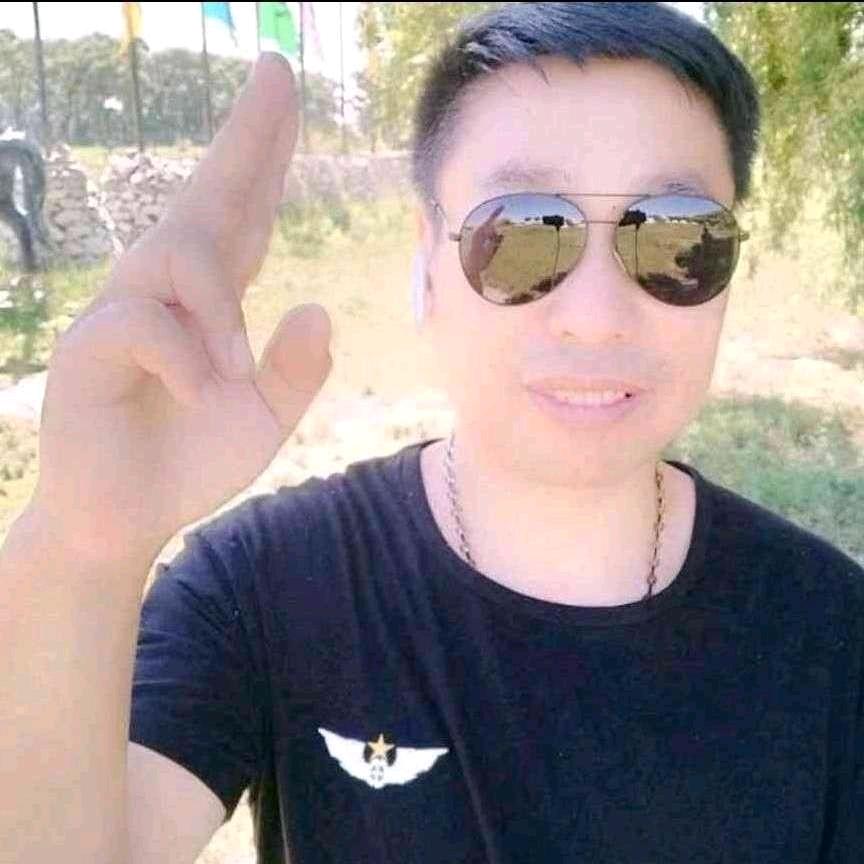 杨云江