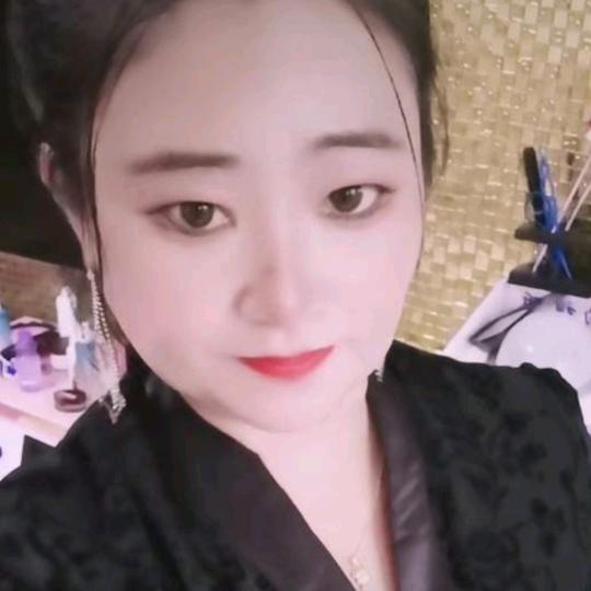 荣姐：