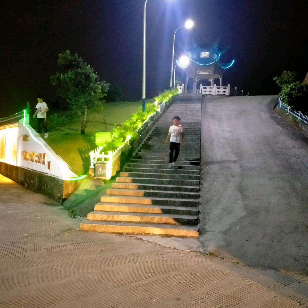 😍喵萌萌哒😘Love  me