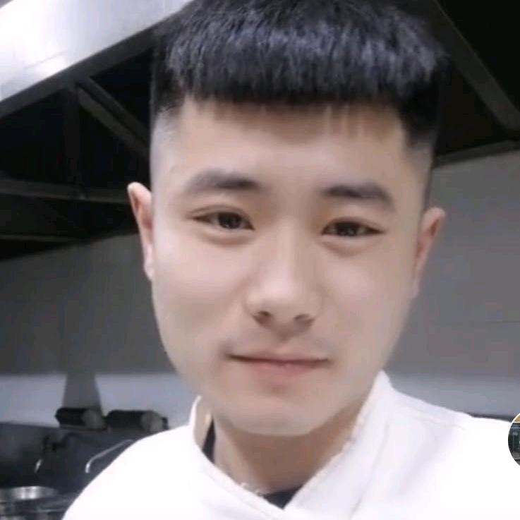 闫小聪炒鸡馆