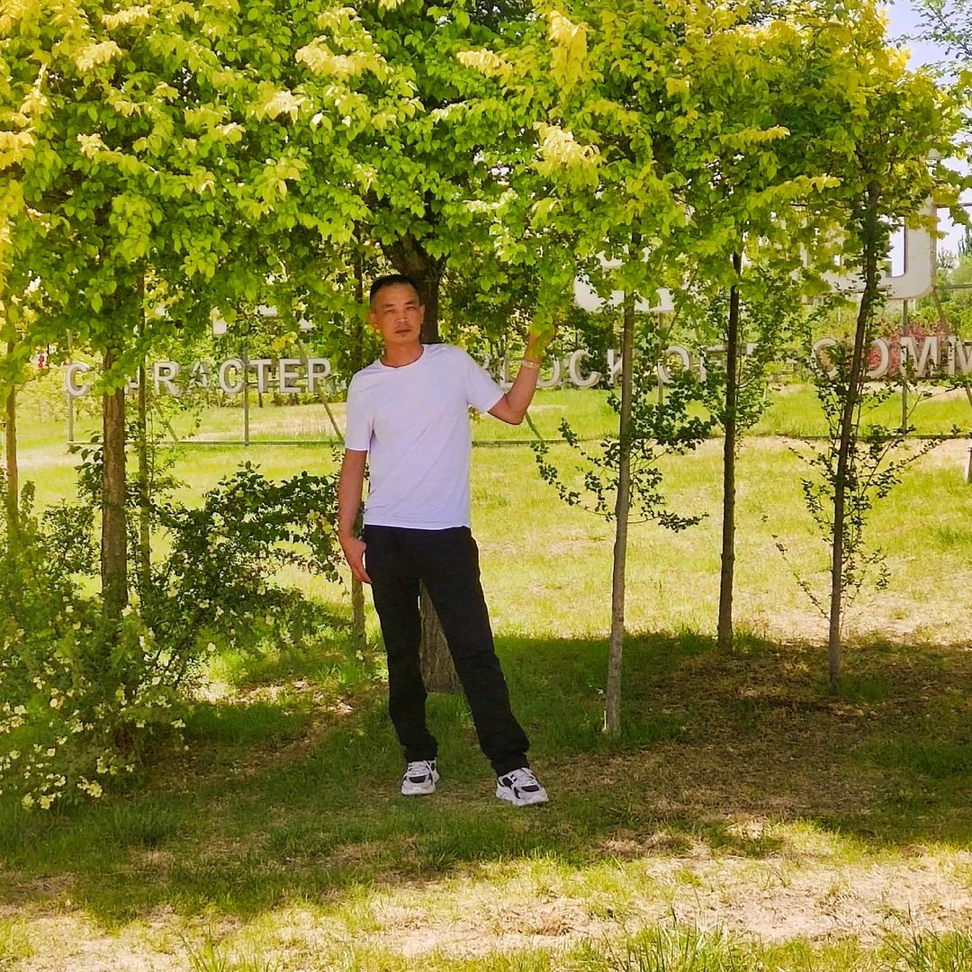 💦世无争💫小军👈