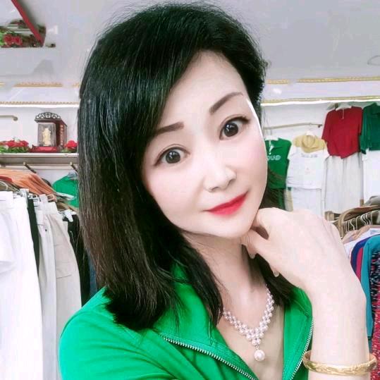 蓉姐好又多服饰