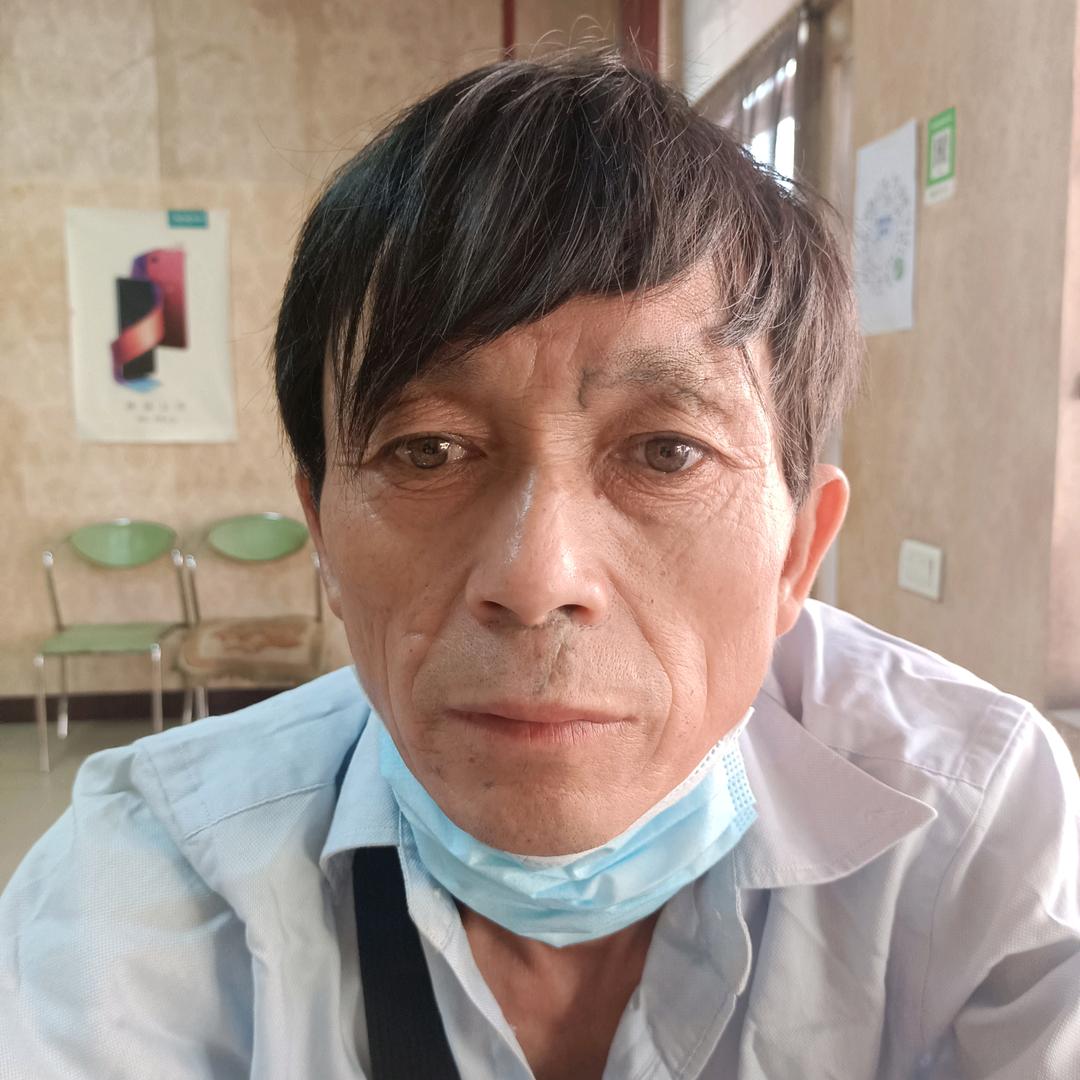 胡铭荣