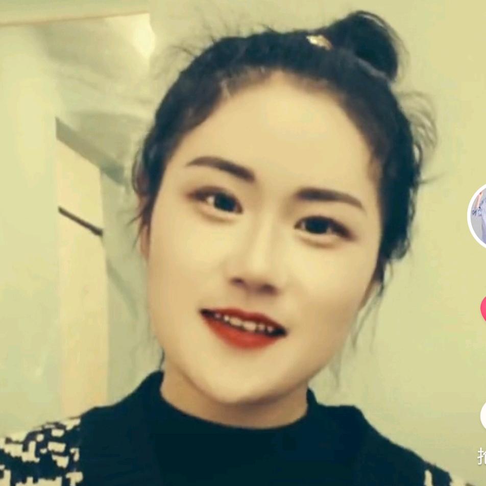 鲜荷淇宝家の藕粉冰汤圆