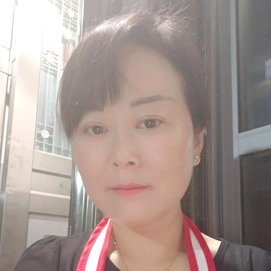 (晏芳)飘飘香麻辣烫烧烤。