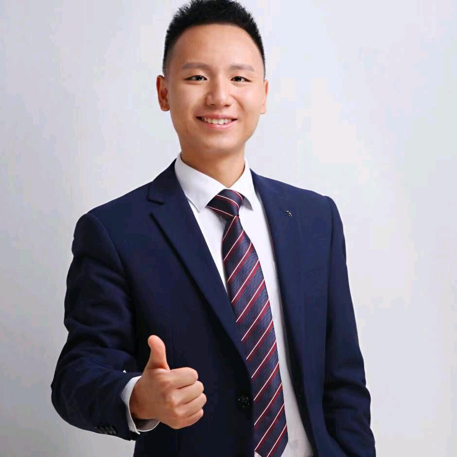 探房鬼才周老板