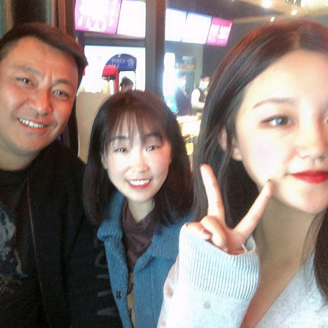 良子👨‍👩‍👧