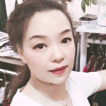 宜兴市宜城街道小周时装店