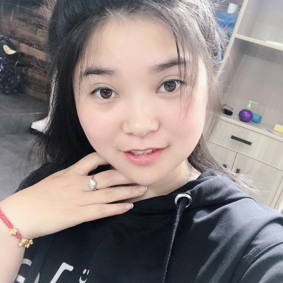 小泡付⁽⁽ଘ( ˙꒳˙ )ଓ慢头