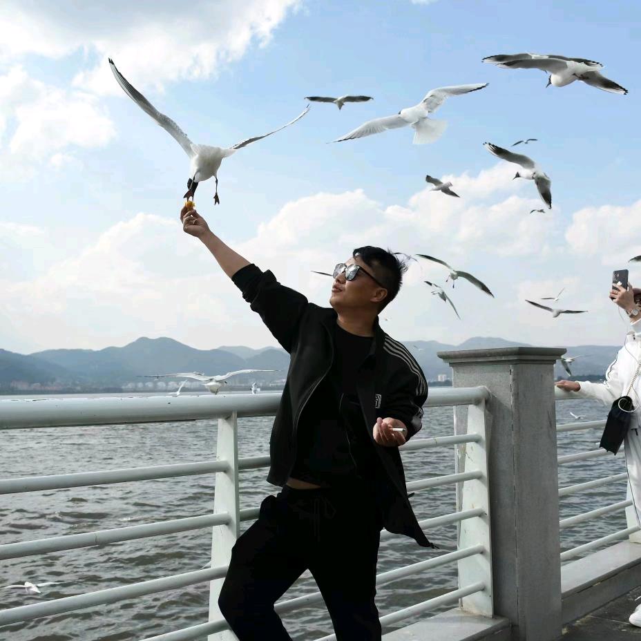 沛县李哥（为了你而活）
