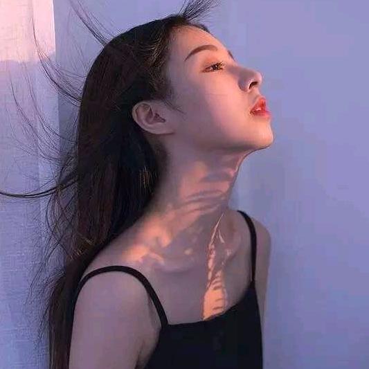 石屏东风小学游泳馆蔡秋兰😘