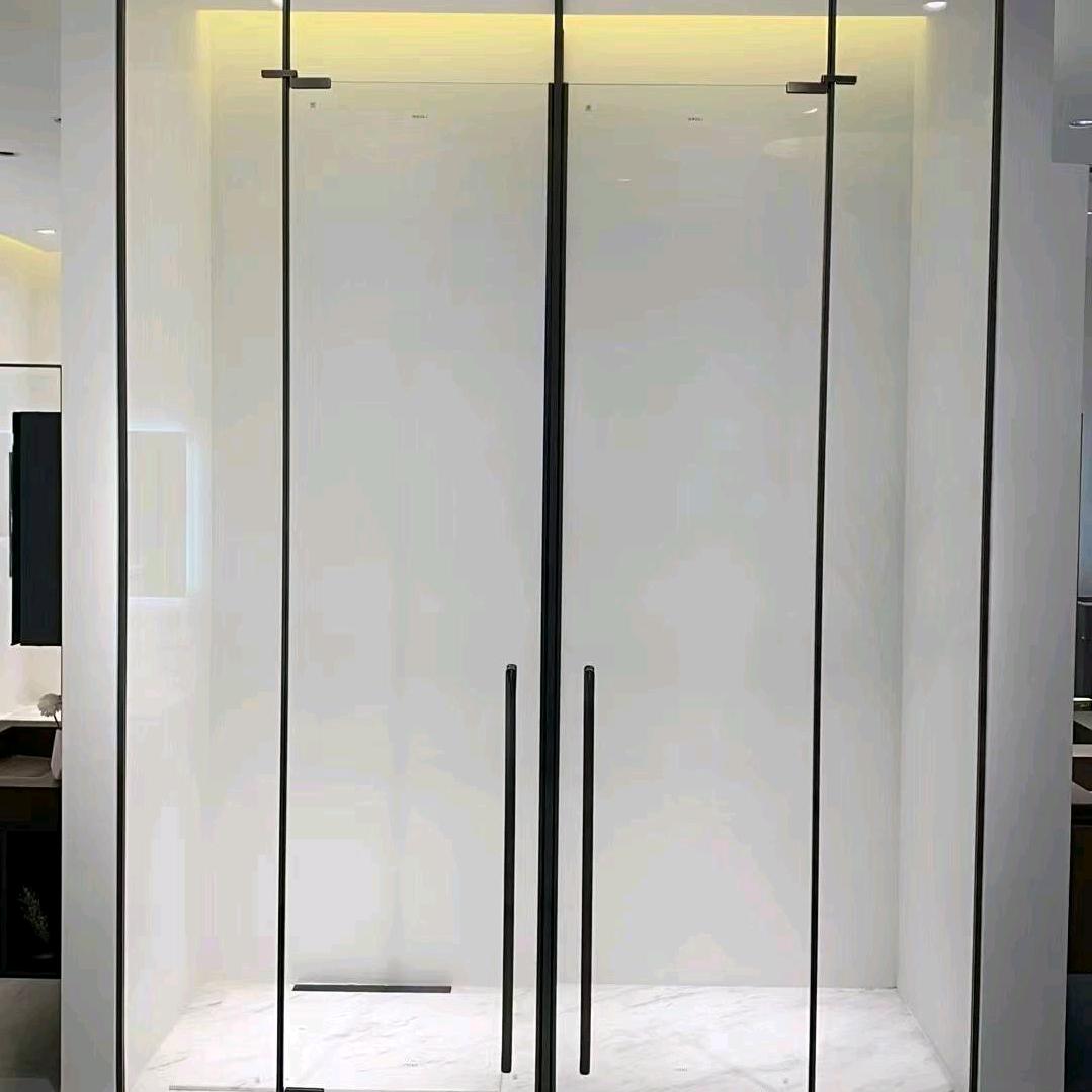 张生，宝立淋浴高端定制