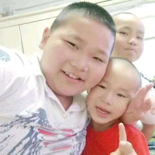 开心一家人