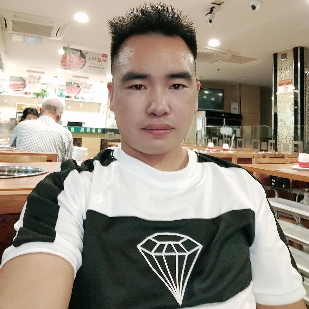 会飞的狼👿👿👿