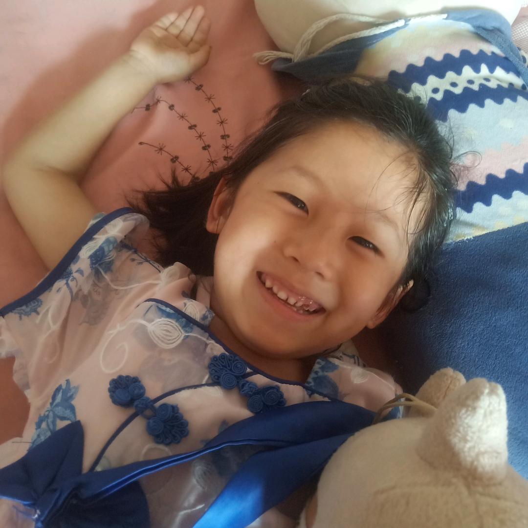 赵敬美的小丫头