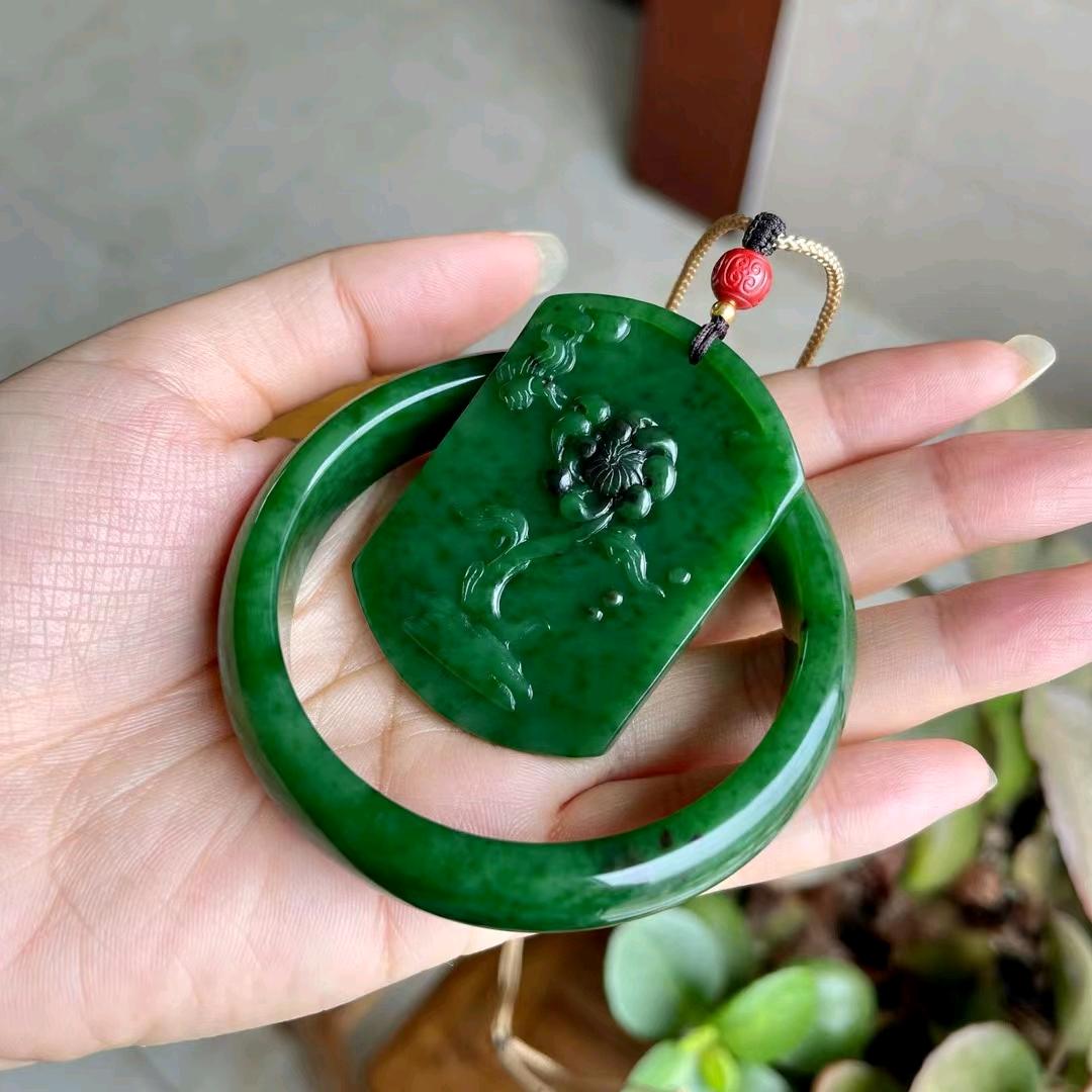 石家庄和田玉（在弘石湾小区）