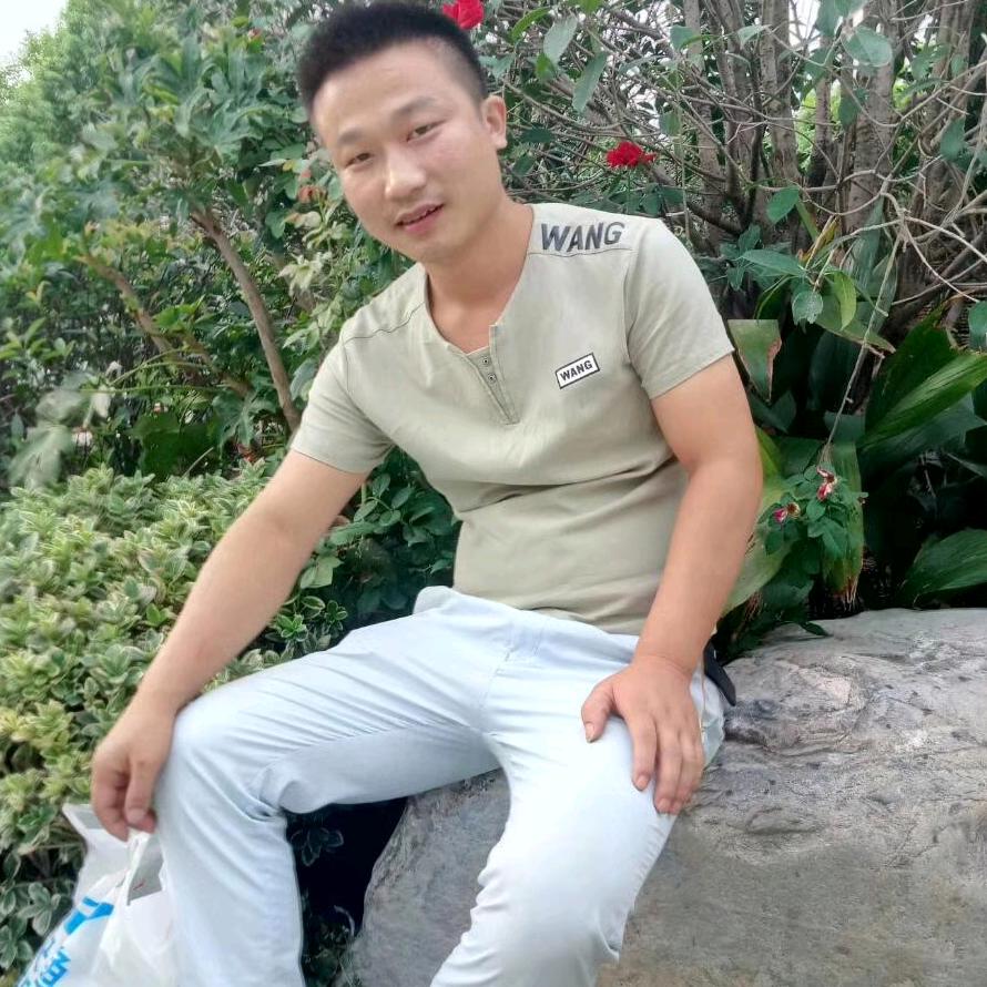 李震哥