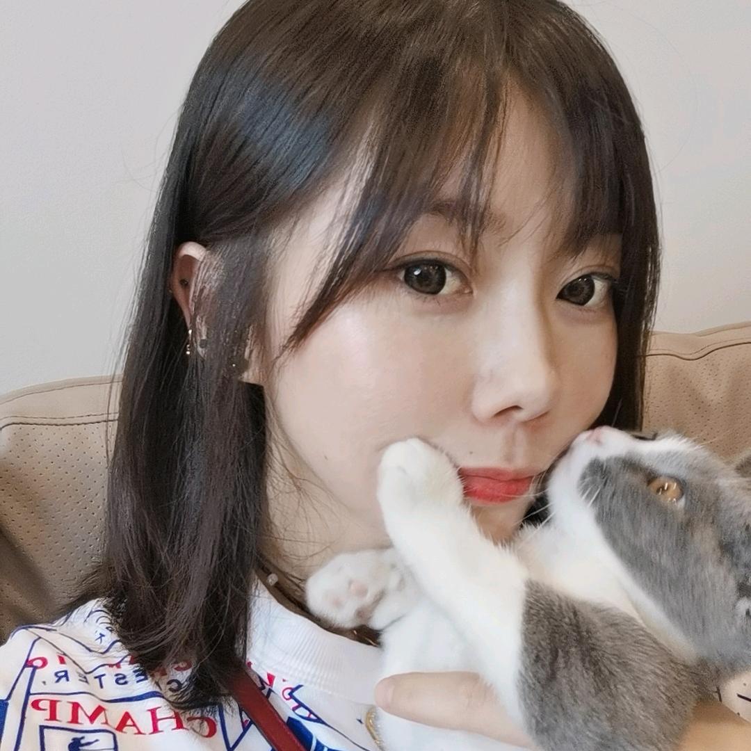👑李佳玫👑💚