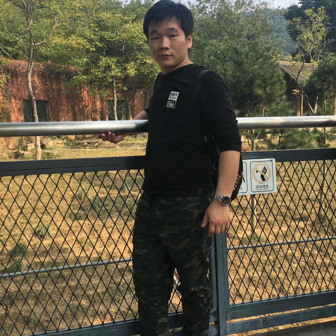 十里八乡有名的俊后生🌈