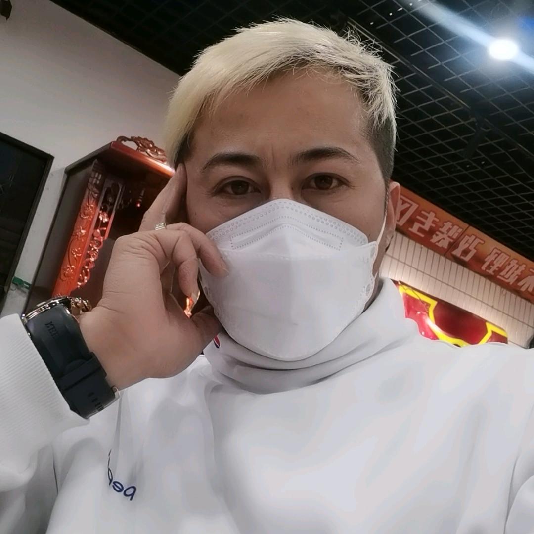 凤城市凤凰城经济管理区立骄泷汽车修理厂