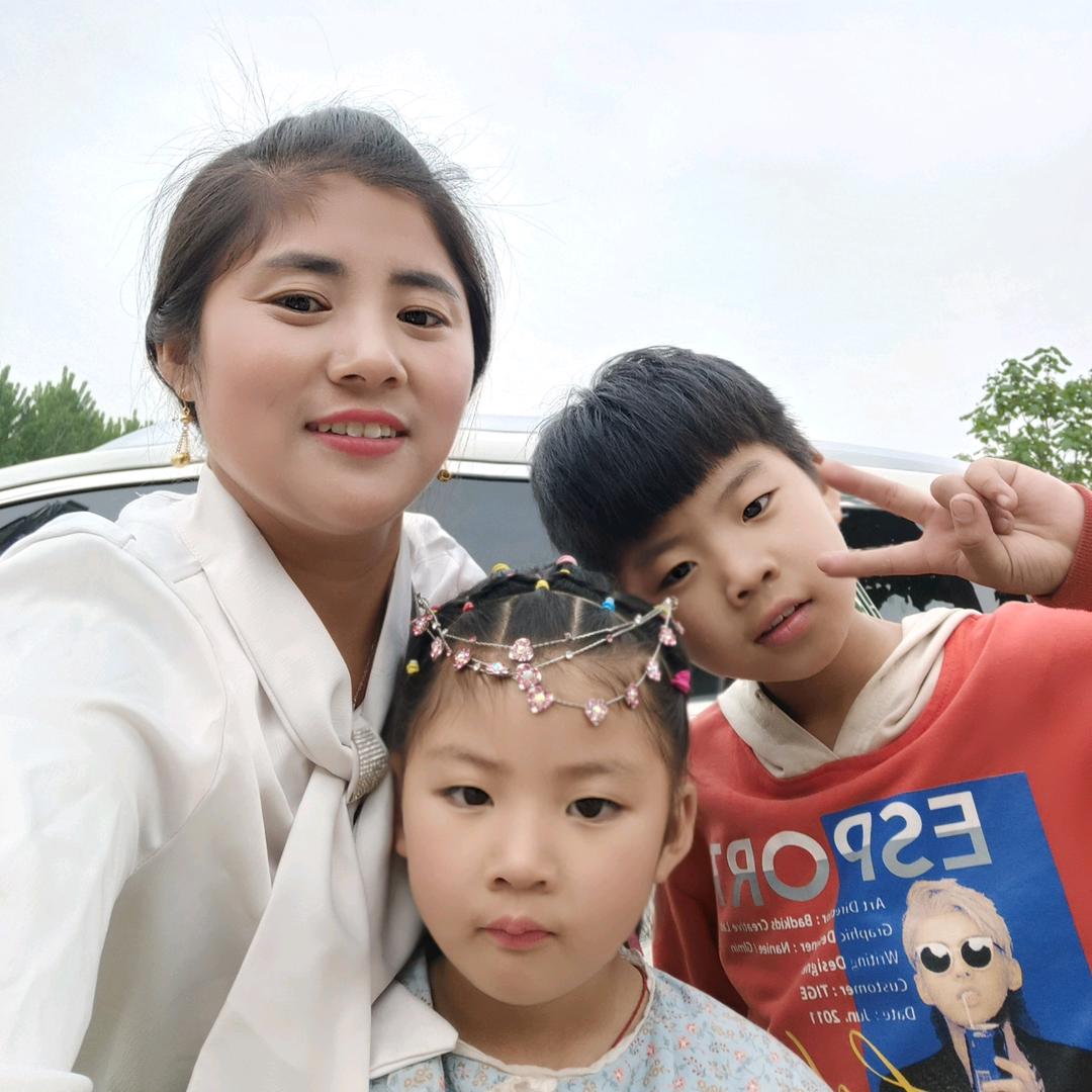 淮阳五妹，连赞拉黑