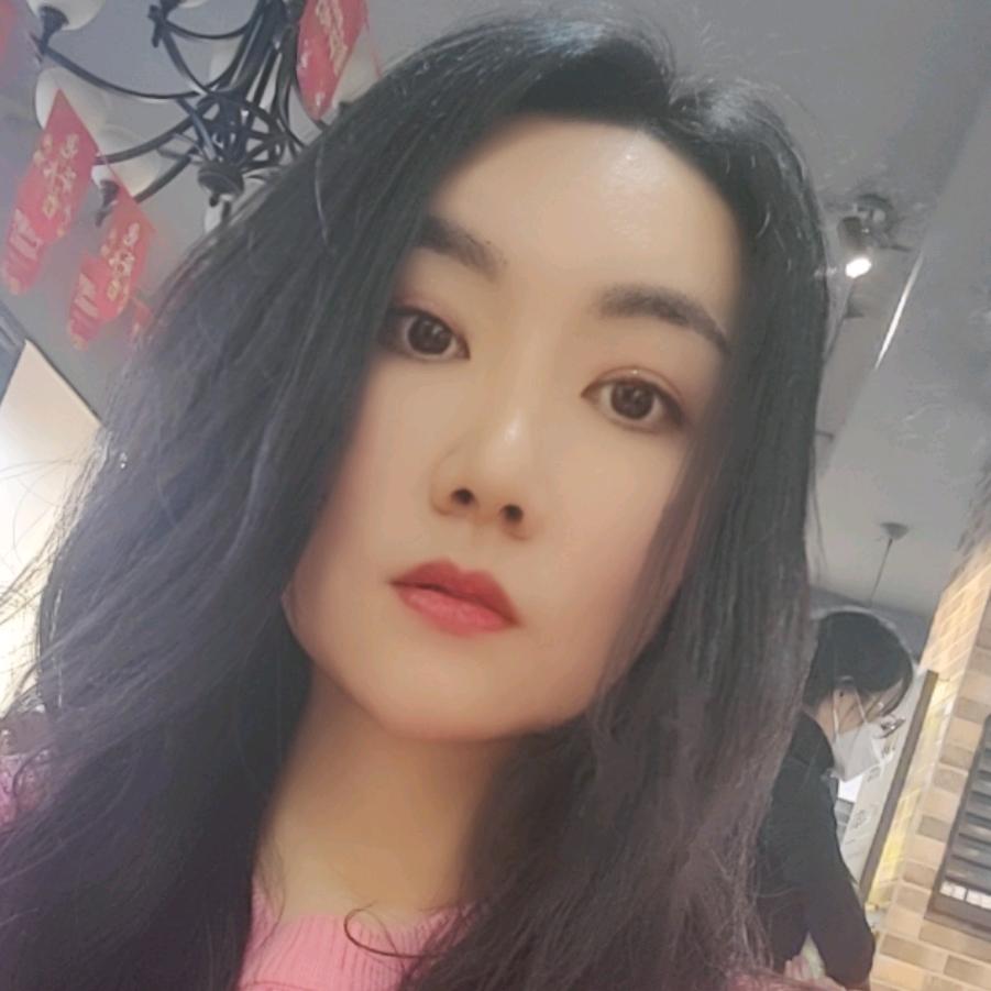 韩品汇服饰折扣店