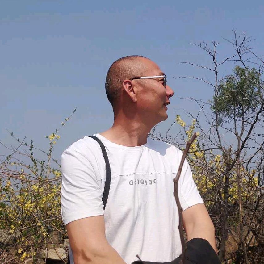 阳哥：防水堵漏修缮  ：