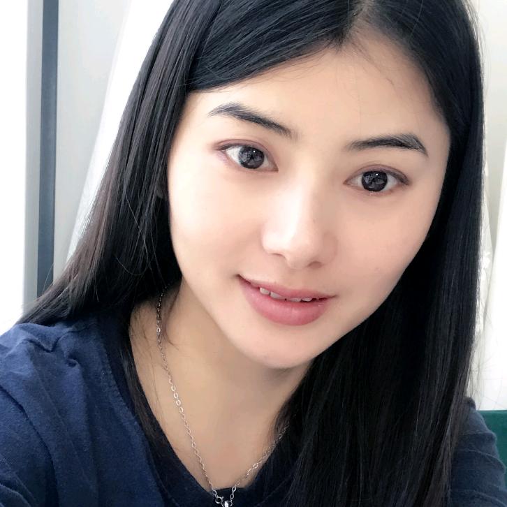 小洁化妆师