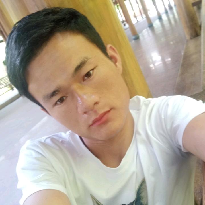 崇仁挖机小吴