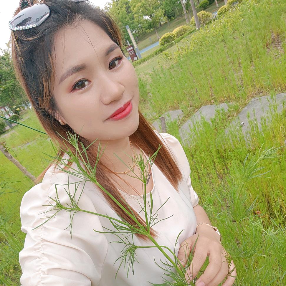 丽丽