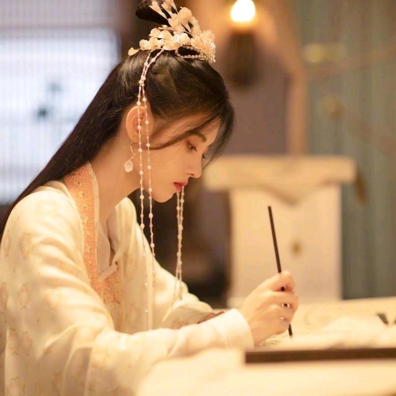 女王👑